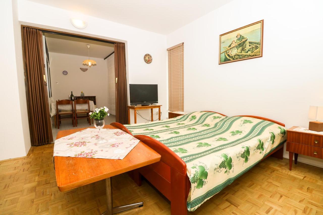 Apartments Magasic With Terrace Baška Esterno foto