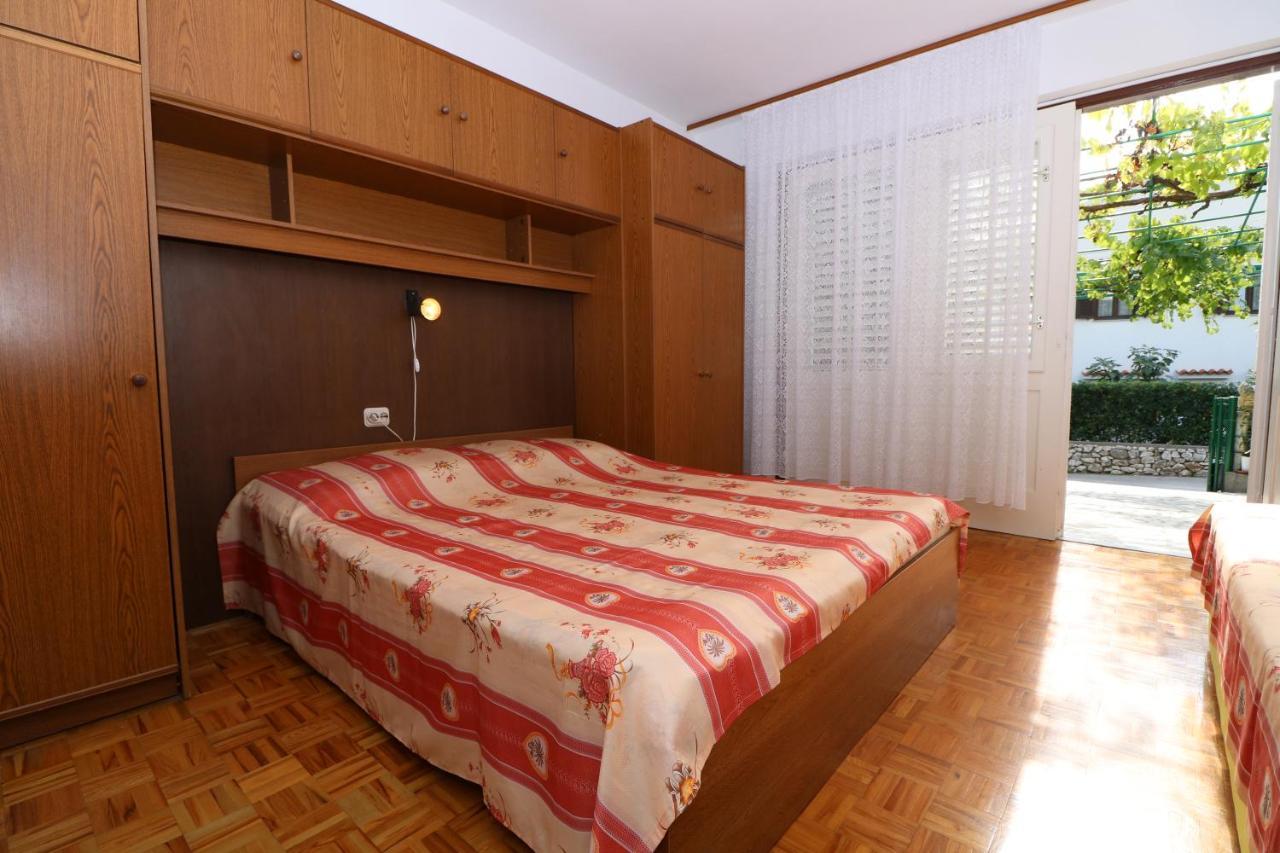 Apartments Magasic With Terrace Baška Esterno foto